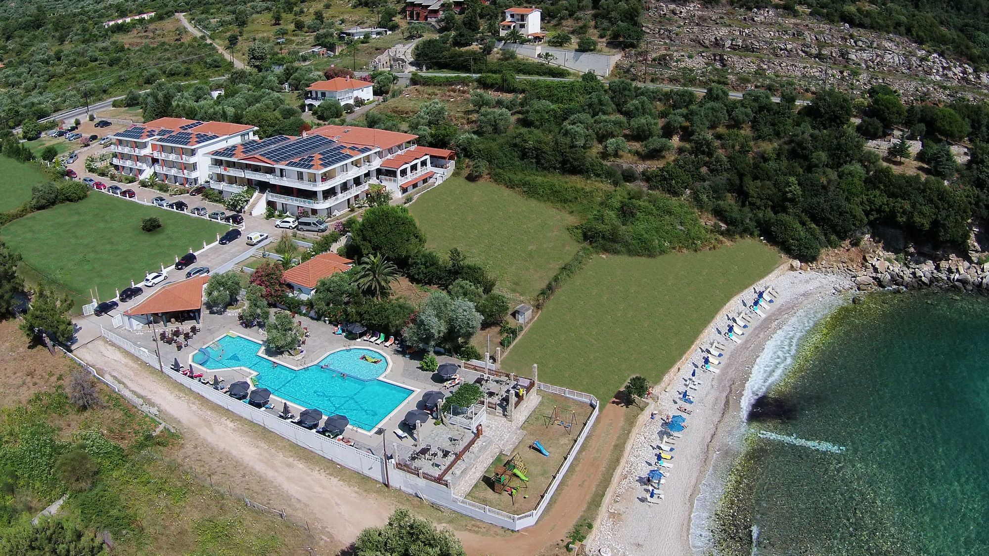 Maranton Beach Hotel Koinira Exterior photo